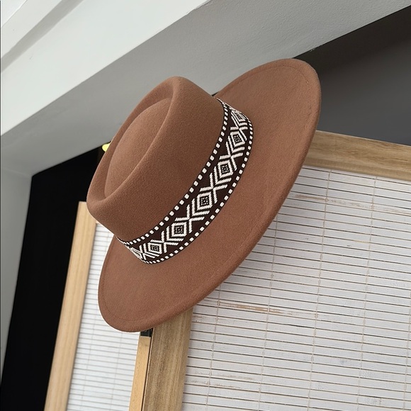 Joyfolie Maye Hat in Cinnamon - Picture 2 of 9